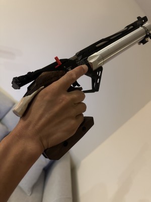 Grip air pistol small.jpg